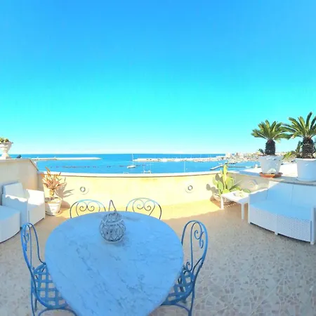 דירה La Terrazza Di Rosalia בארי