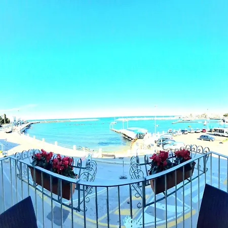 דירה La Terrazza Di Rosalia *